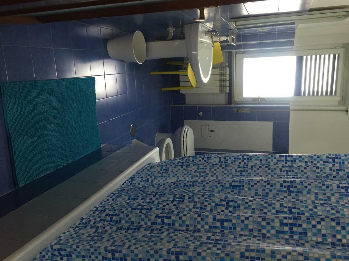 B&B Napoli Napoli المظهر الخارجي الصورة